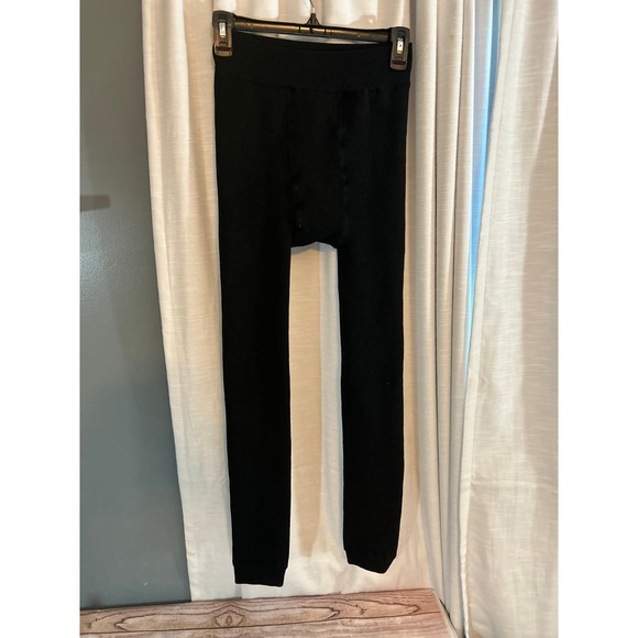 Ladies, bear paw leggings - Picture 1 of 4
